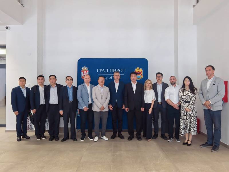 Visit of the Chinese delegation to the Free Zone Pirot